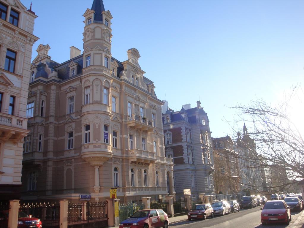 Apartment Themis Karlovy Vary Exterior photo