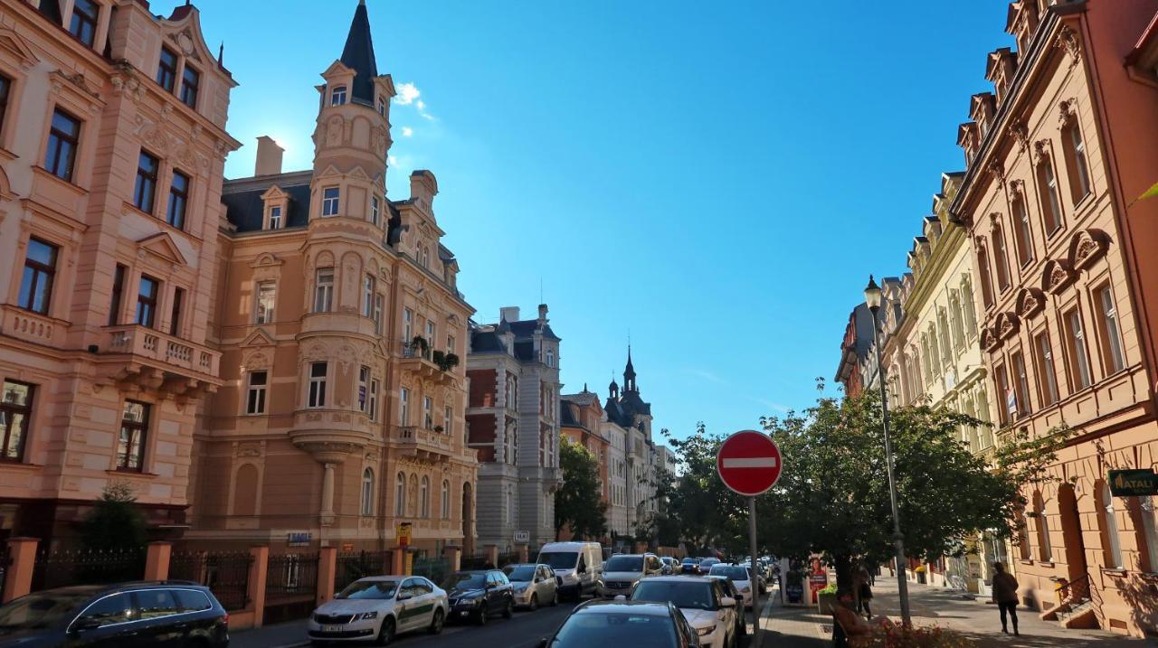 Apartment Themis Karlovy Vary Exterior photo