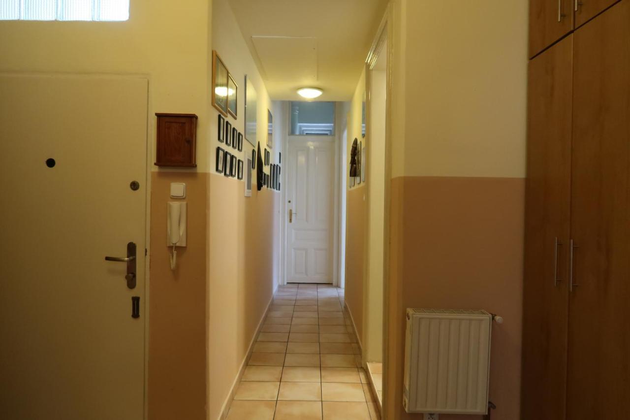 Apartment Themis Karlovy Vary Exterior photo